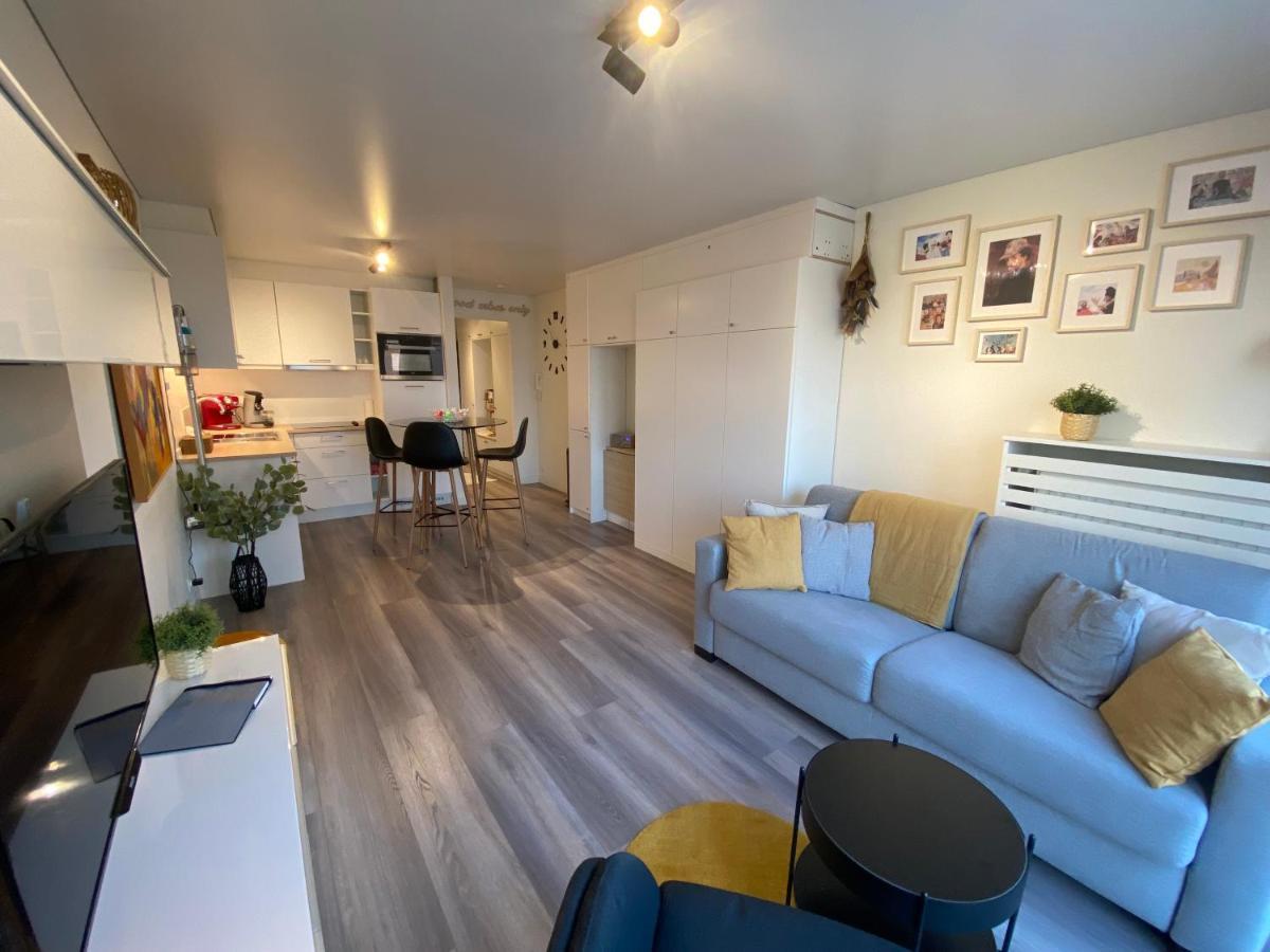 Moderne Studio Aan Zee Apartment ออสเทนด์ ภายนอก รูปภาพ