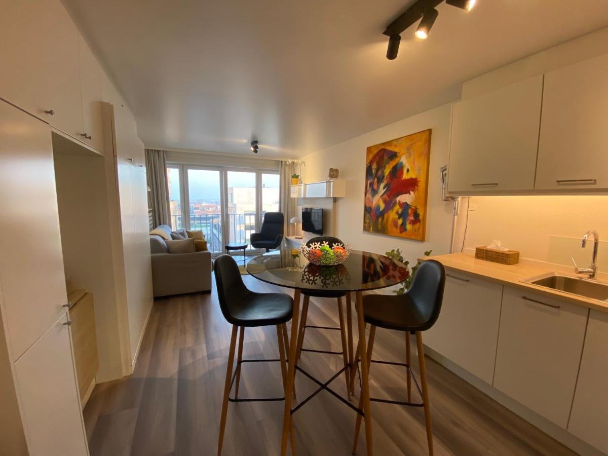 Moderne Studio Aan Zee Apartment ออสเทนด์ ภายนอก รูปภาพ