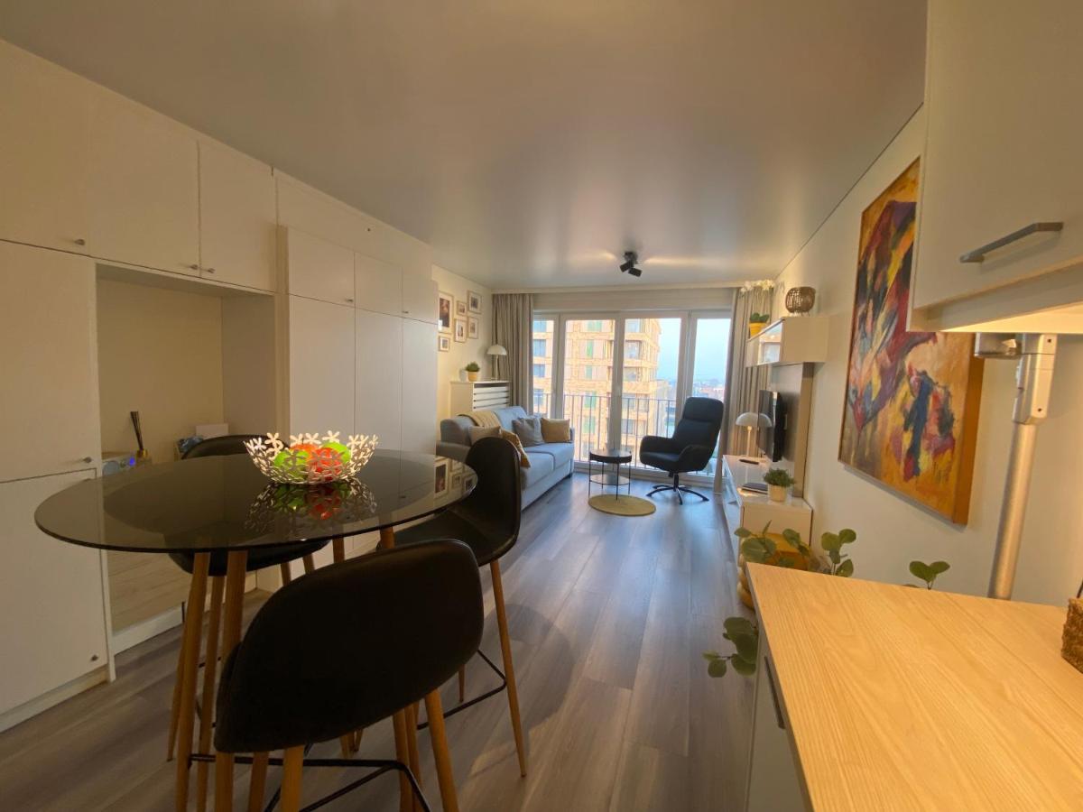 Moderne Studio Aan Zee Apartment ออสเทนด์ ภายนอก รูปภาพ