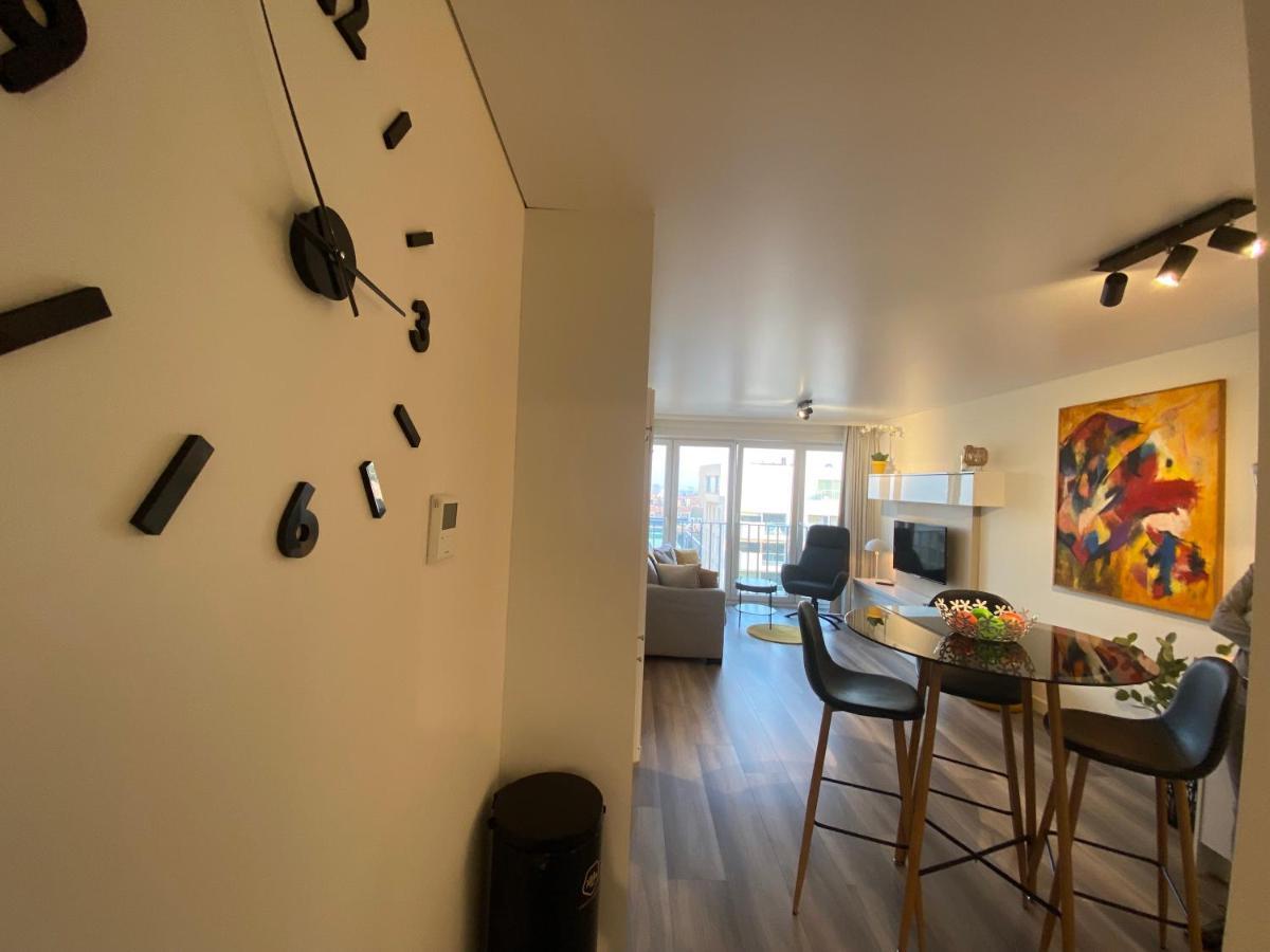 Moderne Studio Aan Zee Apartment ออสเทนด์ ภายนอก รูปภาพ
